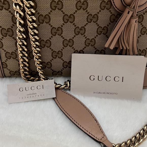 Gucci Emily Shoulder Chain Bag - Picture 3 of 11